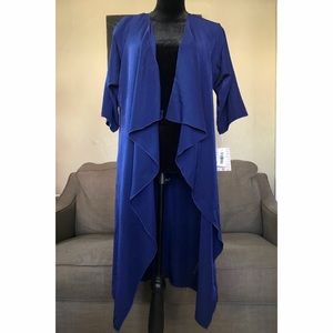 NWT Gorgeous Navy Blue Lularoe Shirley Kimono
